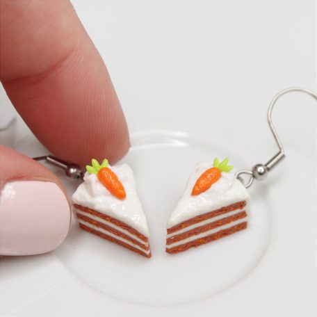 Répatorta fülbevaló