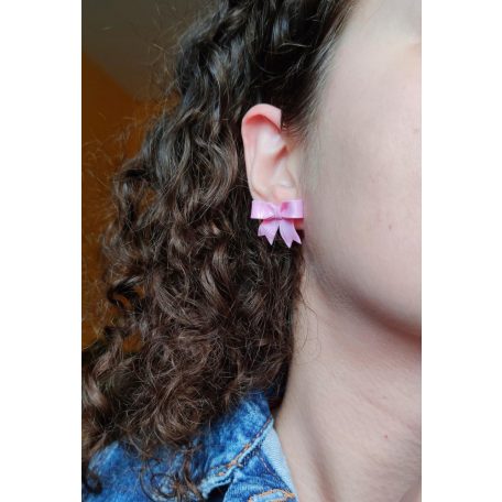 Rózsaszín masni fülbevaló