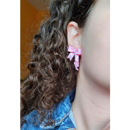 Rózsaszín masni fülbevaló