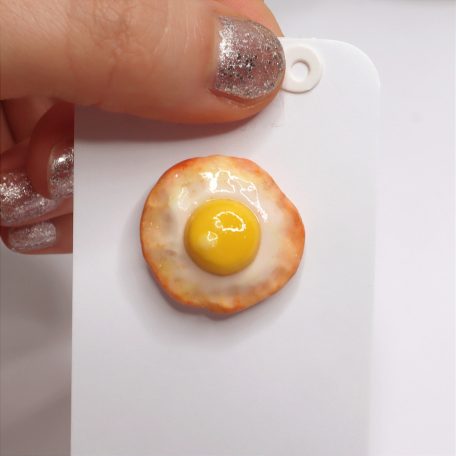 Tükörtojás kitűző