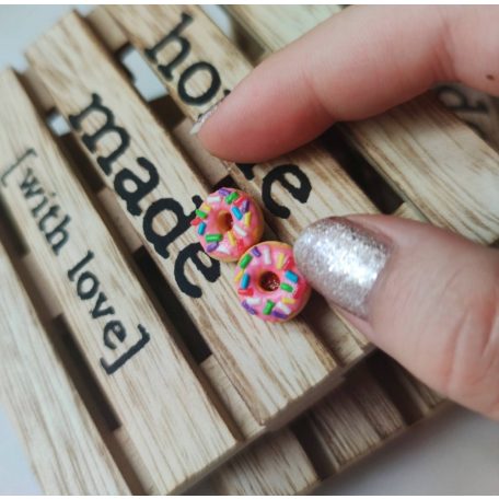 Rózsaszín cukorkás fánk fülbevaló