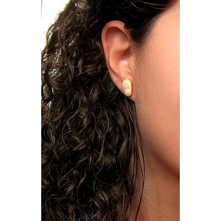 Zsíros kenyér lilahagymával fülbevaló