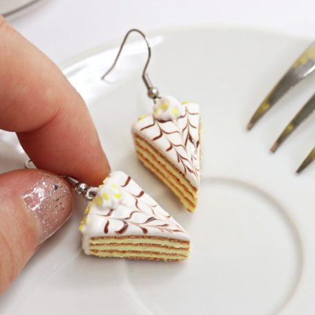 Eszterházy torta szelet fülbevaló