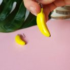 Lógós banán fülbevaló