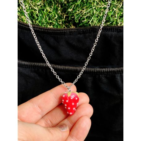 Strawberry Pearl Necklace