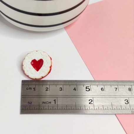 Jam Biscuit Pin