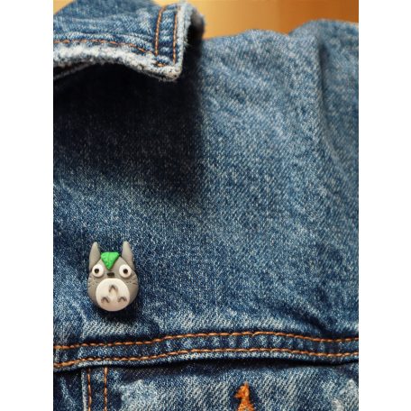 Totoro kitűző