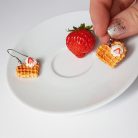 Szív alakú lógós gofri fülbevaló