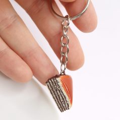 Dobostorta kulcstartó