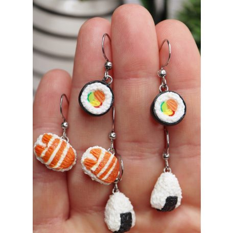 Lógós Sushi fülbevalók