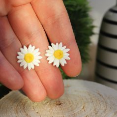 Bedugós margaréta fülbevaló