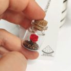 Mini terrárium rózsa üvegcse nyaklánc