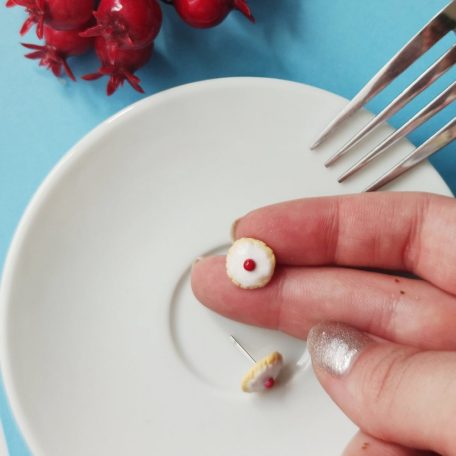 Linzer keksz fülbevaló