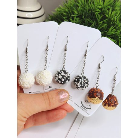 Kókuszgolyó fülbevaló