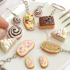 Kakaós csiga porcukorral kulcstartó