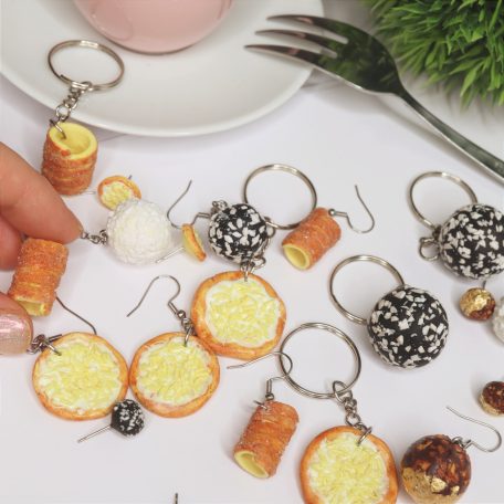 Kókuszgolyó kulcstartó