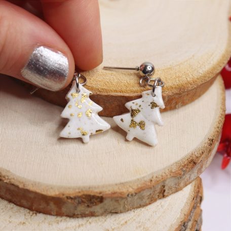 Fenyőfa fülbevaló