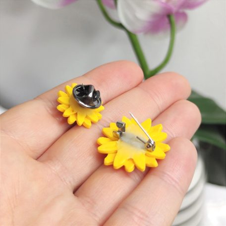 Sunflower Pin