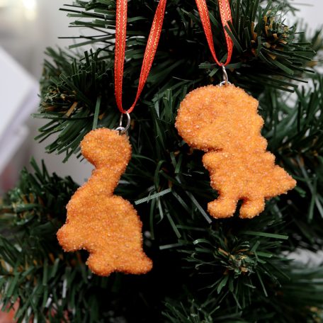 Dinó nuggets karácsonyfadísz