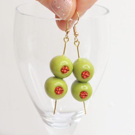 Olívabogyó martini koktélhoz fülbevaló