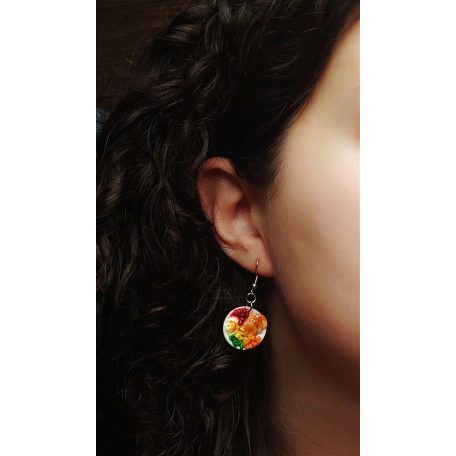 Ebéd tányéron fülbevaló