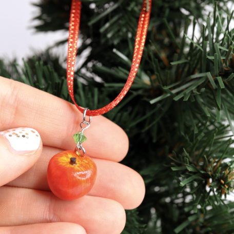 Alma karácsonyfadísz