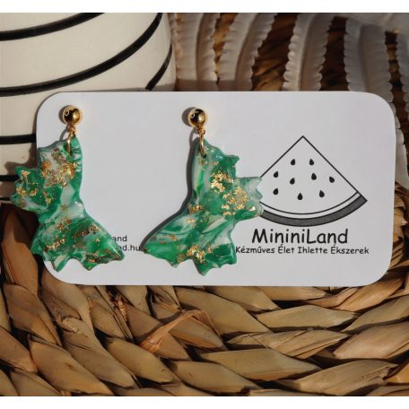 Márvány hatású lógós pillangó fülbevaló